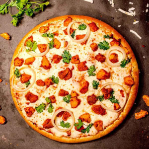Tandoori Chicken Pizza
